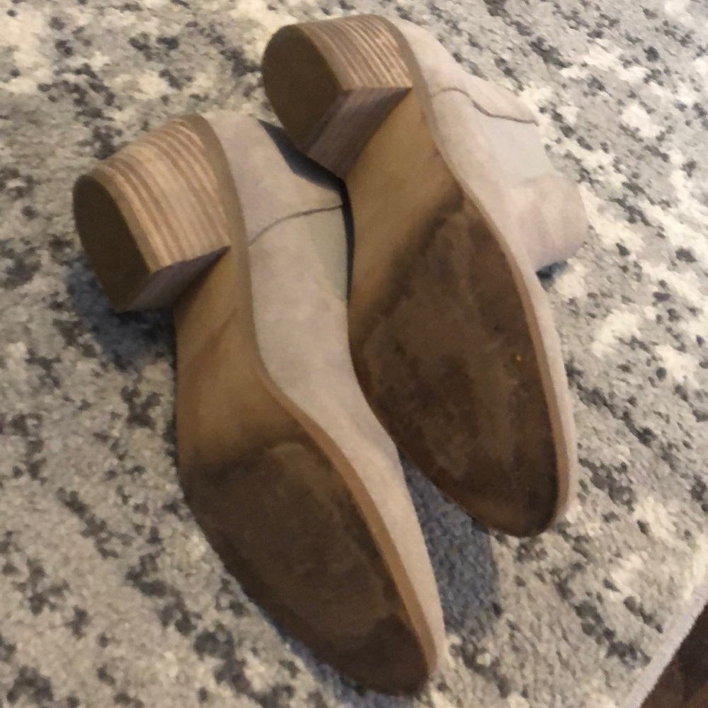 Marc Fisher Grey Booties Size 8.5 - image 3